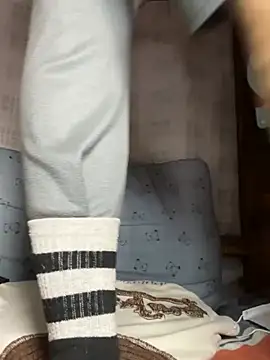 daaqnn online show from March 16, 2026, 5:44 am