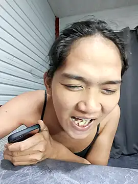 xwildflowerx online show from November 14, 2025, 11:31 am