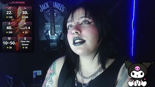 Jessie  wild online show from November 11, 2025, 4:56 am