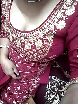 Cute Angel 1 online show from November 6, 2025, 7:04 pm