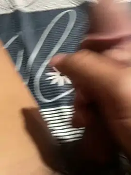 Snapshot of duyka35 chatting on November 16, 2025, 7:25 am duyka35 online show from November 16, 2025, 7:25 am