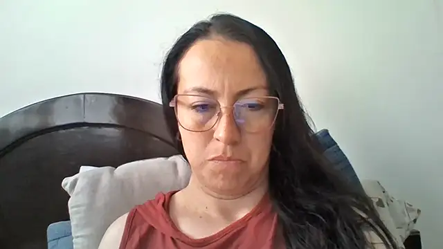 Lauryn Jones online show from March 15, 2026, 8:15 pm