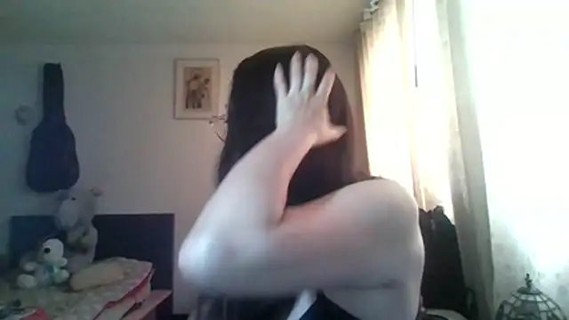 Lauryn Jones online show from April 4, 2026, 5:10 pm