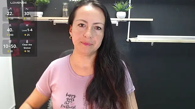 Lauryn Jones online show from May 20, 2026, 6:14 pm