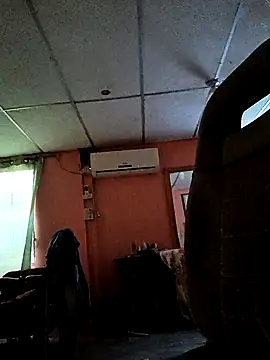 espiry12 online show from November 4, 2025, 8:52 pm