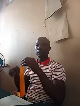 Snapshot of Ndodemnyama@xh chatting on May 28, 2026, 11:29 am Ndodemnyamaxh online show from May 28, 2026, 11:29 am