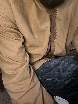 Realverse online show from April 3, 2026, 1:42 pm