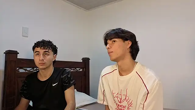 Raven Eclipse online show from November 5, 2025, 9:15 pm