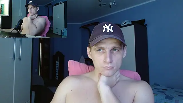 Snapshot of Hot_Sports_And_Languages chatting on November 2, 2025, 1:02 pm Hot Sports And Languages online show from November 2, 2025, 1:02 pm