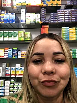 Snapshot of imoly_ chatting on November 17, 2025, 7:08 pm imoly online show from November 17, 2025, 7:08 pm