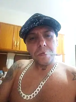 013boyy online show from April 12, 2026, 4:06 am