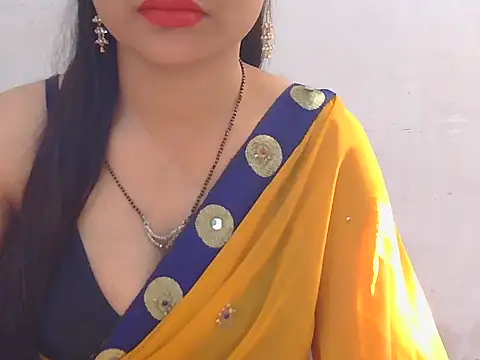 Sneha lovely01 online show from December 3, 2025, 6:21 am