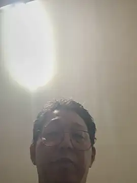 Snapshot of psh80 chatting on November 2, 2025, 11:23 am psh80 online show from November 2, 2025, 11:23 am