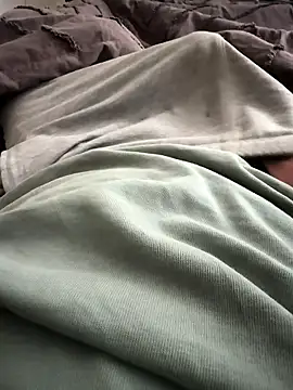 Snapshot of adamblunt59 chatting on January 9, 2026, 1:19 am adamblunt59 online show from January 9, 2026, 1:19 am