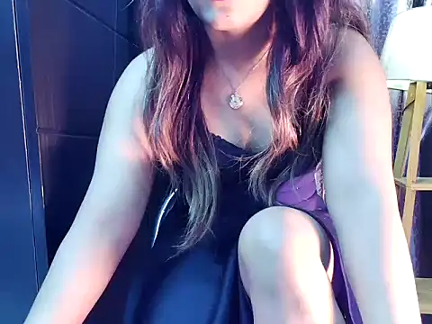 Angel-pune001 online show from December 14, 2025, 6:56 pm