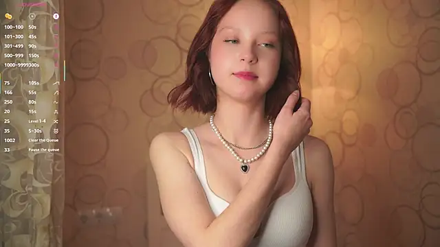 Snapshot of MaisieStarlight chatting on November 21, 2025, 3:33 pm MaisieStarlight online show from November 21, 2025, 3:33 pm