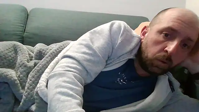 luca beech88 online show from April 20, 2026, 7:37 pm