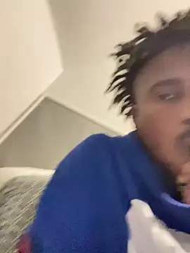 youngbull dada online show from December 19, 2025, 10:17 pm