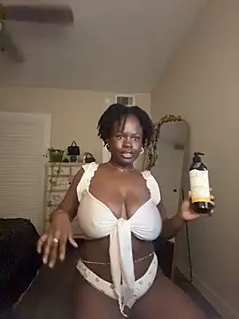 ladiosa selene online show from February 28, 2026, 1:17 am