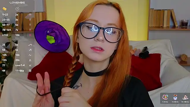 WICKEDEMBER online show from November 24, 2025, 1:49 am