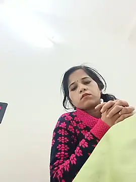 Snapshot of Sanjna_babby chatting on January 7, 2026, 11:18 pm Sanjna babby online show from January 7, 2026, 11:18 pm