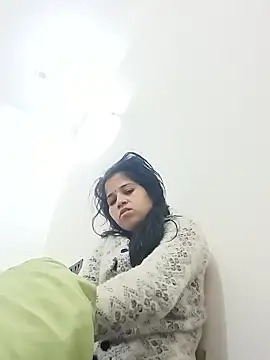 Snapshot of Sanjna_babby chatting on January 9, 2026, 5:43 am Sanjna babby online show from January 9, 2026, 5:43 am