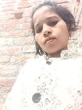 Snapshot of Sanjna_babby chatting on February 1, 2026, 5:17 am Sanjna babby online show from February 1, 2026, 5:17 am