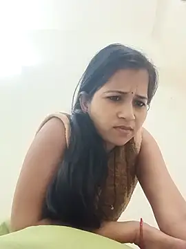 Snapshot of Sanjna_babby chatting on February 5, 2026, 6:34 pm Sanjna babby online show from February 5, 2026, 6:34 pm