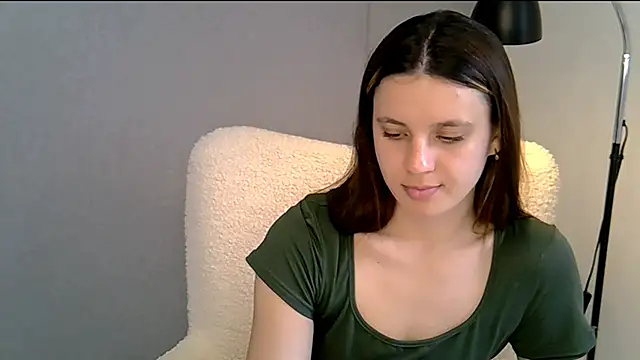 Snapshot of KiraHoney chatting on May 9, 2026, 11:26 am KiraHoney online show from May 9, 2026, 11:26 am