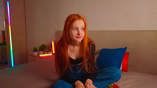 MarthaMack online show from November 30, 2025, 8:40 am