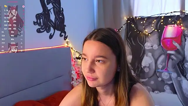 Snapshot of LauriePerez chatting on February 6, 2026, 8:07 am LauriePerez online show from February 6, 2026, 8:07 am