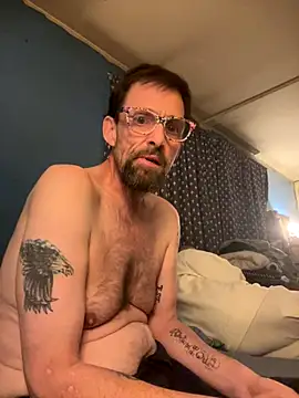 biggdaddyandqueenn online show from December 21, 2025, 4:08 am