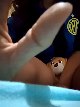 Morenaizzy online show from November 5, 2025, 5:07 am