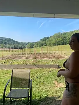thickfarmtwat online show from May 19, 2026, 1:50 pm