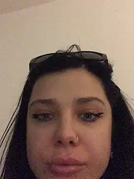 Snapshot of parysmaya5 chatting on April 15, 2026, 9:37 pm parysmaya5 online show from April 15, 2026, 9:37 pm