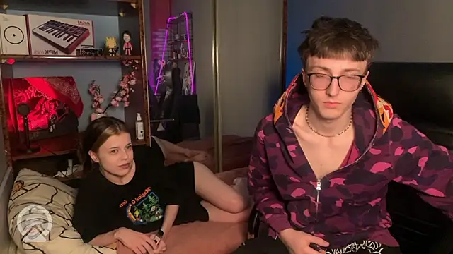 t files x online show from March 4, 2026, 6:25 pm