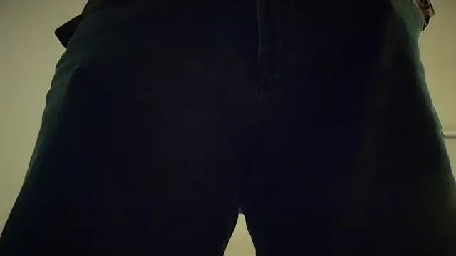 Snapshot of centerfieldshow chatting on November 8, 2025, 12:33 am centerfieldshow online show from November 8, 2025, 12:33 am