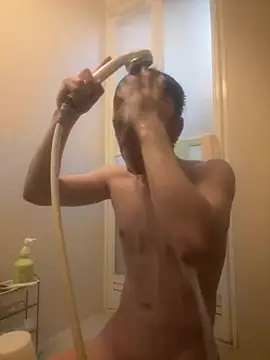 ippei0001 online show from February 12, 2026, 9:48 am