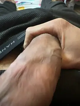 caramello-48888 online show from March 27, 2026, 4:40 pm