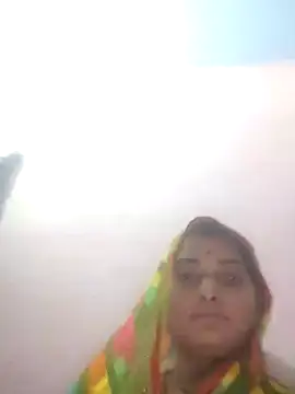 Tamanna hot online show from November 7, 2025, 4:45 am