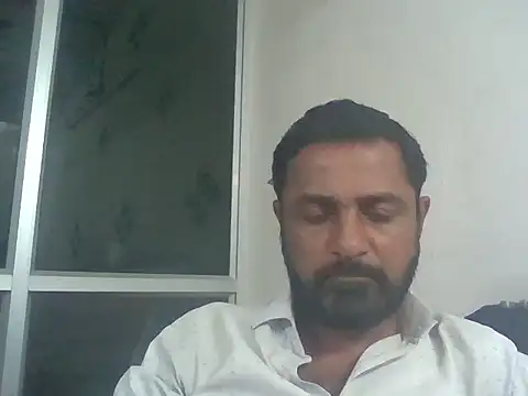 RubyEntity online show from November 11, 2025, 6:57 am