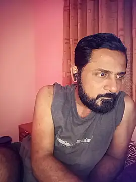 RubyEntity online show from November 15, 2025, 2:57 pm