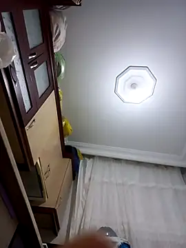 Snapshot of Mahsime chatting on November 13, 2025, 9:58 pm Mahsime online show from November 13, 2025, 9:58 pm