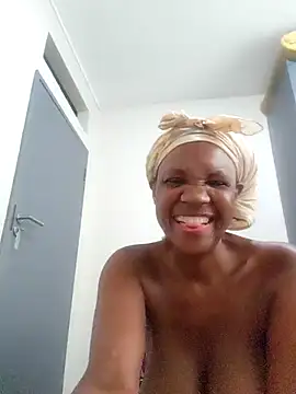 Mommy Sienna online show from November 9, 2025, 4:44 am