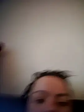 Leacouturierrr online show from November 21, 2025, 9:19 am