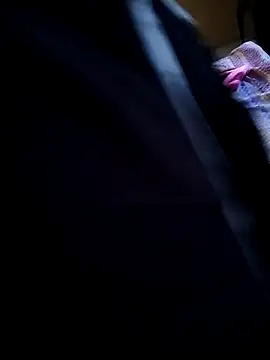 69 HOT 69 online show from November 21, 2025, 10:47 am