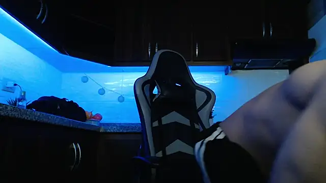 chris evans27 online show from February 17, 2026, 12:18 am