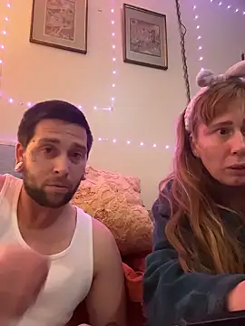 Redriddinghood8 online show from November 21, 2025, 8:29 pm