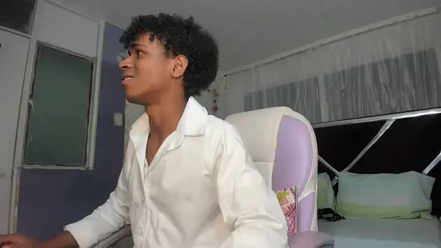 Santy bigcock 01 online show from March 22, 2026, 2:37 am