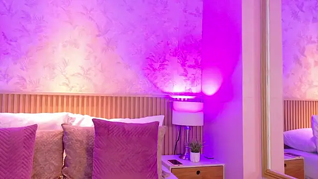 ValeriaMonet online show from March 22, 2026, 2:20 pm